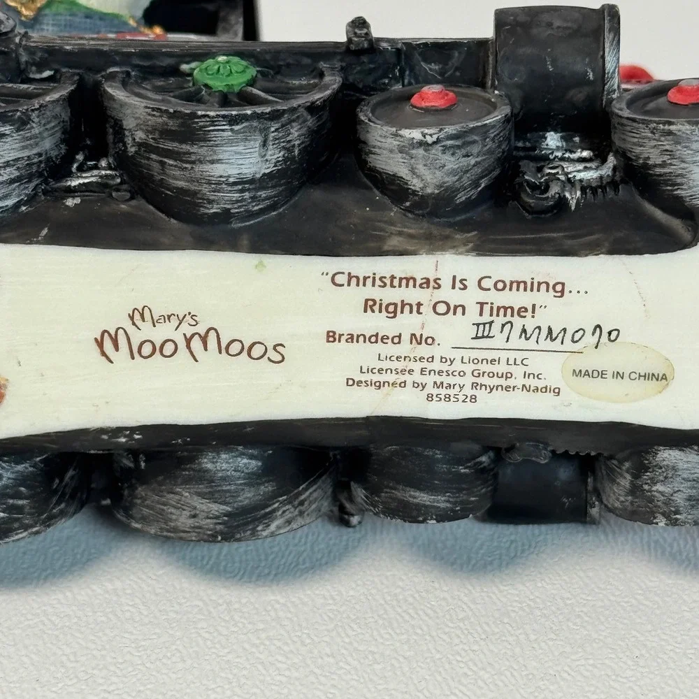 Marys Moo Moos Christmas Is Coming Right On Time Boy On LIONEL Train 858528 READ